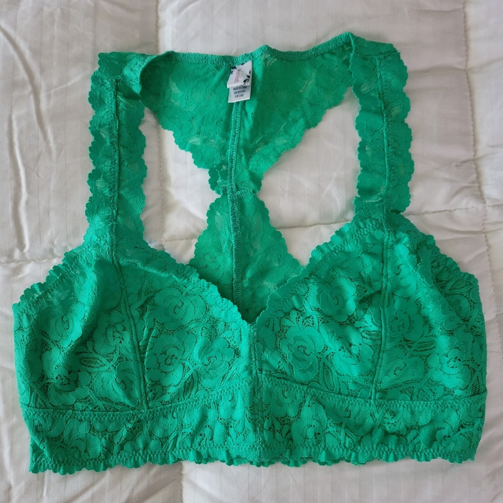 WISHLIST BRAND NEW BRALETTE SIZE M - Picture 4 of 7